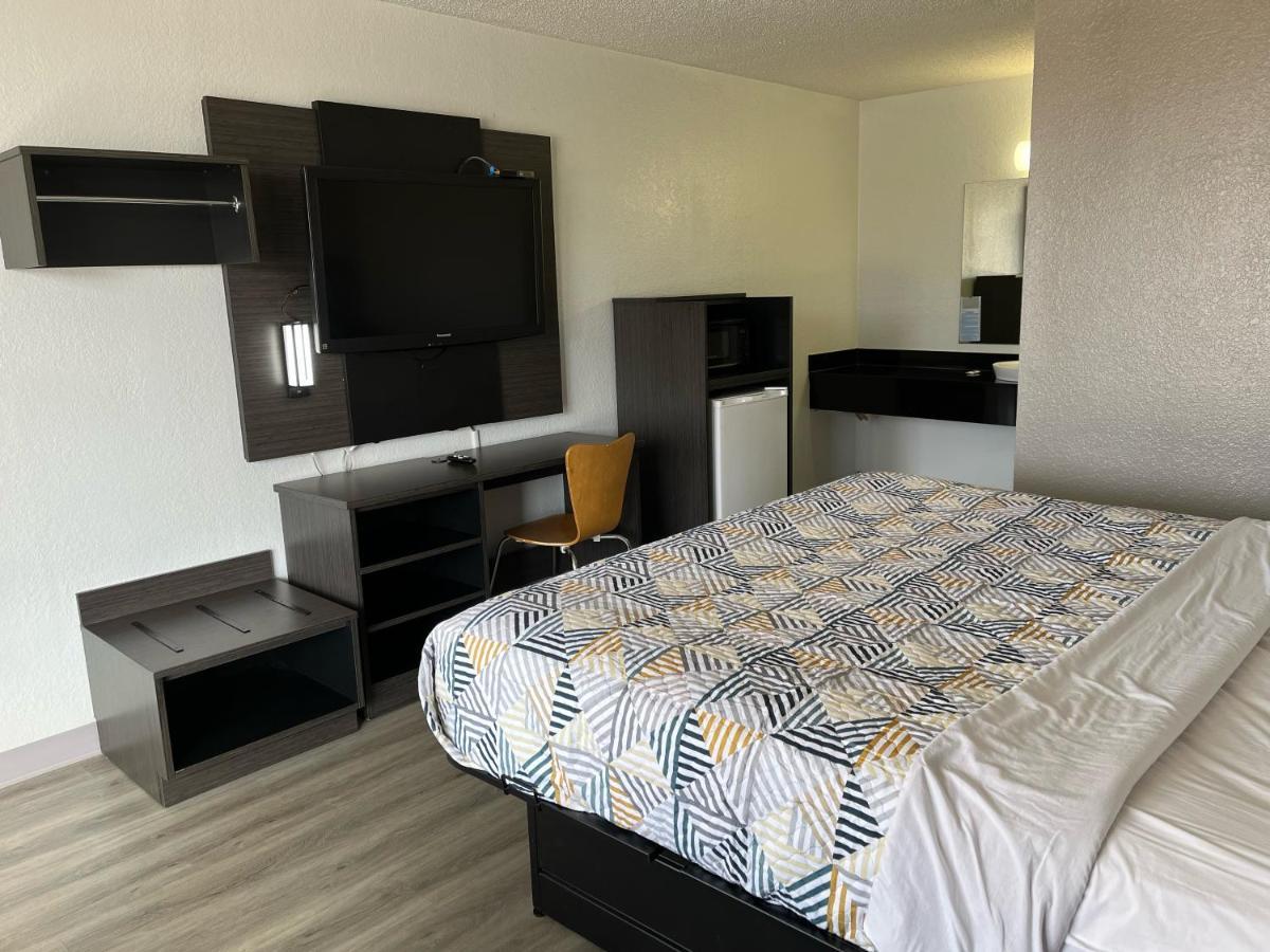 Motel 6 Baton Rouge Southeast Prairieville Eksteriør bilde