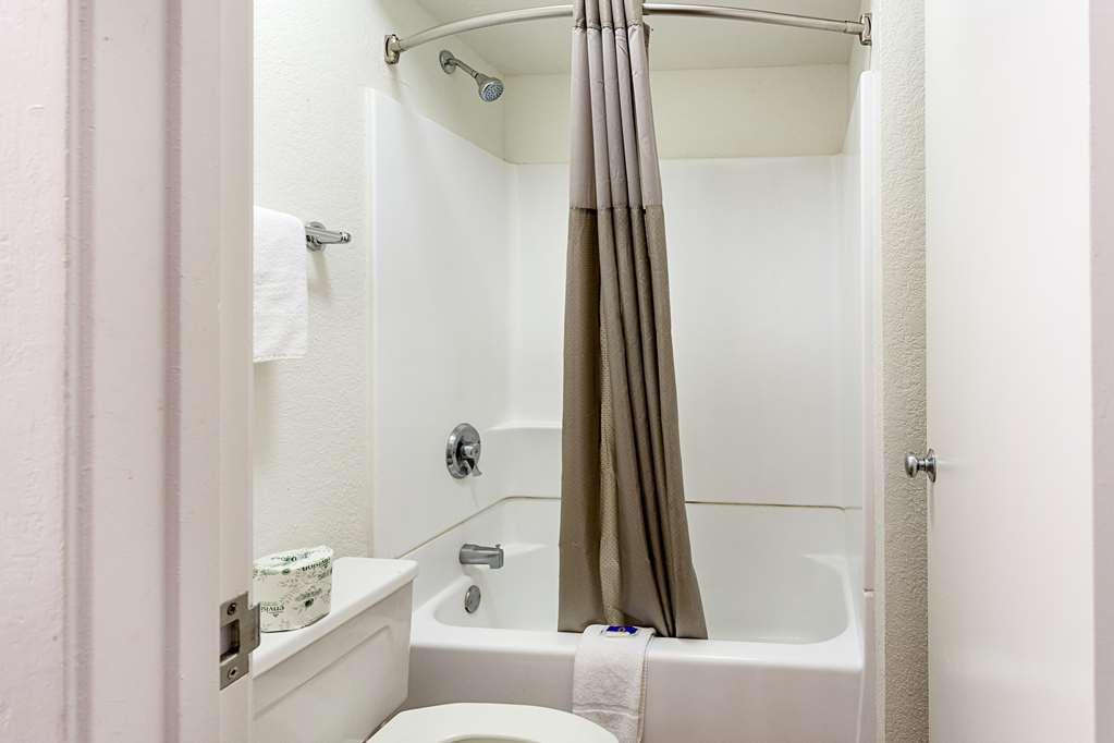 Motel 6 Baton Rouge Southeast Prairieville Rom bilde