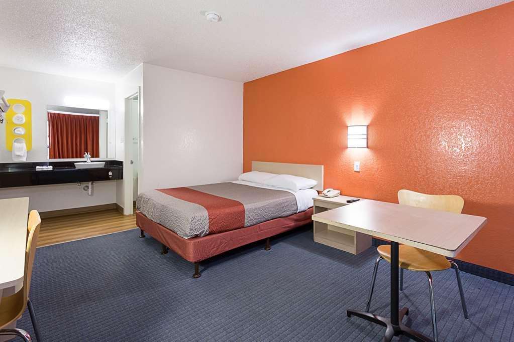 Motel 6 Baton Rouge Southeast Prairieville Rom bilde